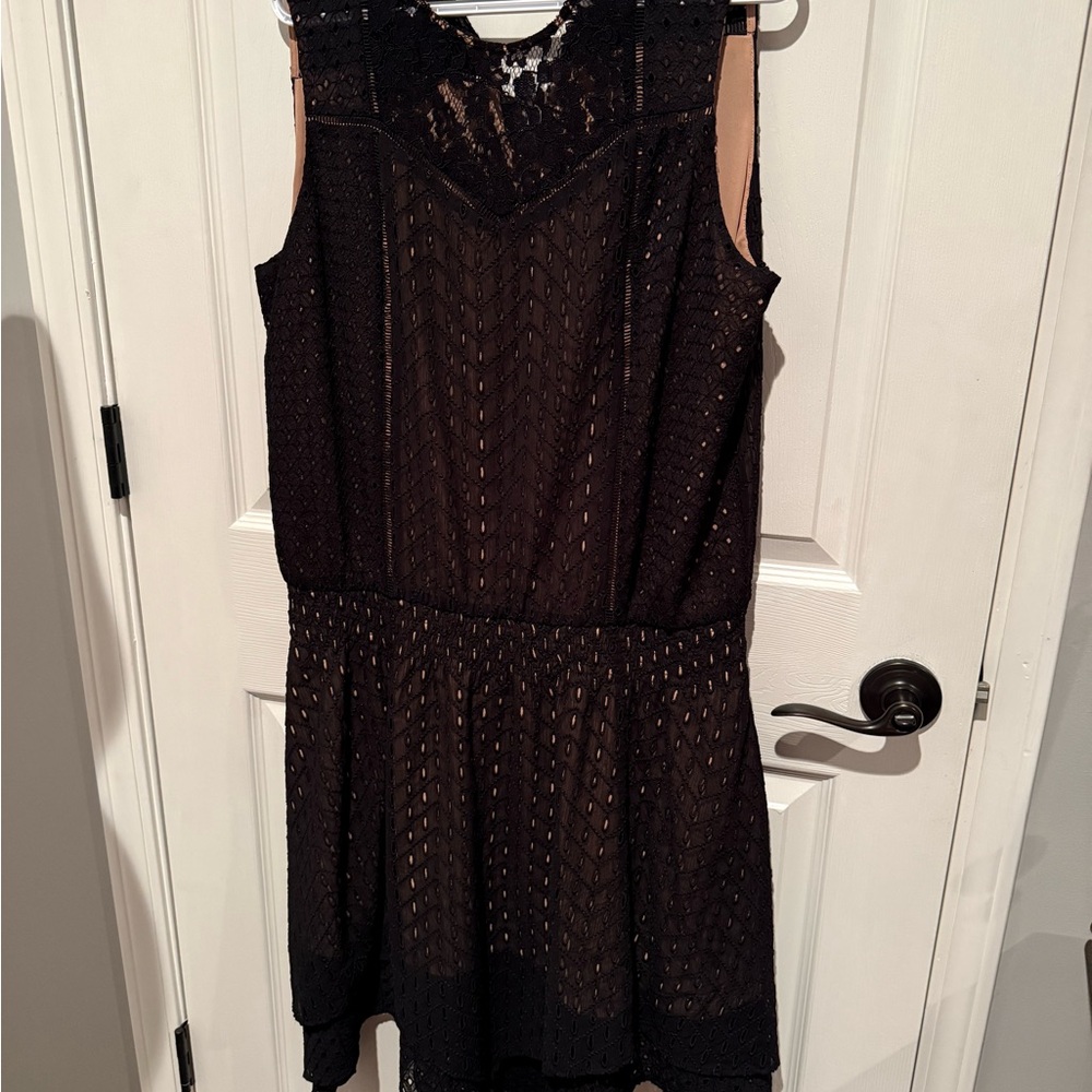 Elegant Sundance Black Sleeveless Dress NWT